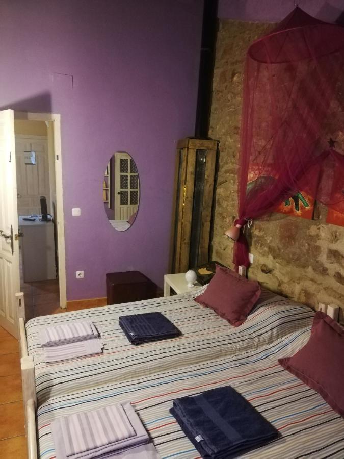 La Vieja Escuela Villa Fuentes de Rubielos Eksteriør billede